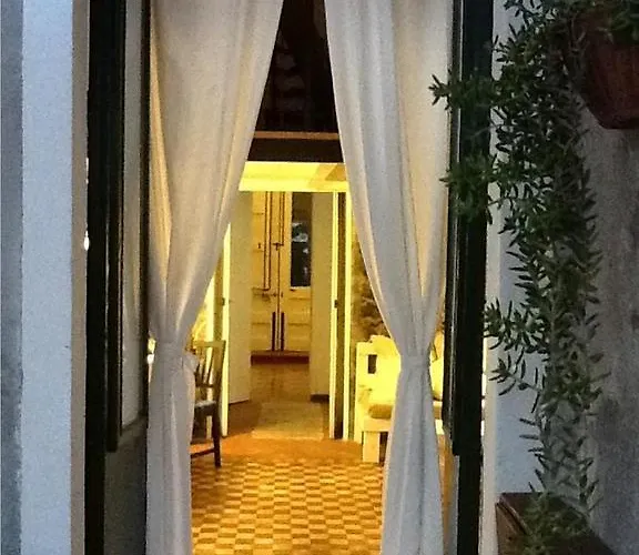 卡瓦拉罗别墅度假屋 度假居