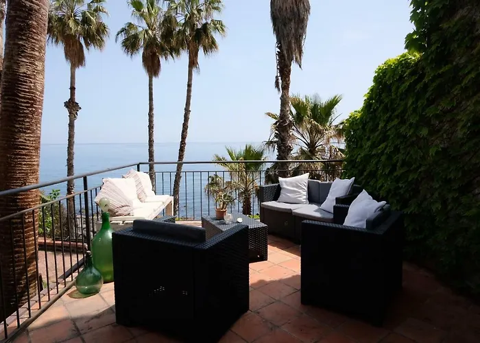 Cavallaro Tatil Evi *